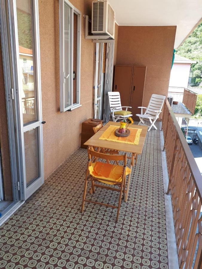 Vreni Lodge Finale Ligure Exteriér fotografie