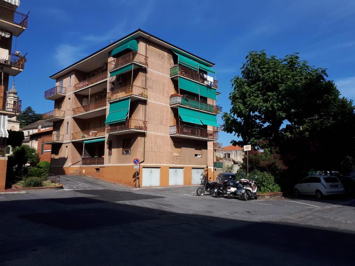 Vreni Lodge Finale Ligure Exteriér fotografie