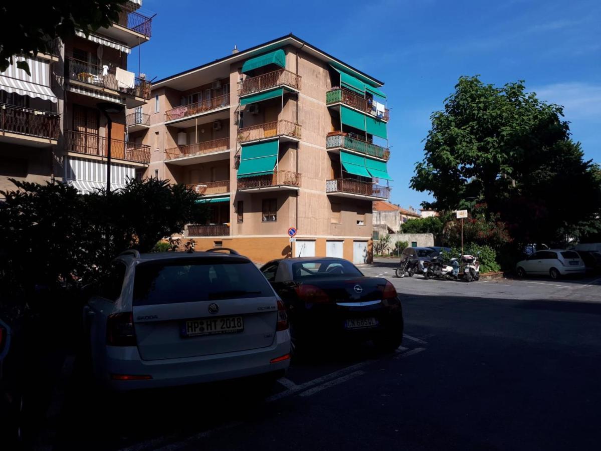 Vreni Lodge Finale Ligure Exteriér fotografie